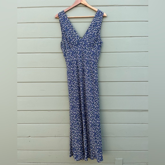 Rails M Audrina Dress Navy Ditsy Floral NWOT - Picture 4 of 12